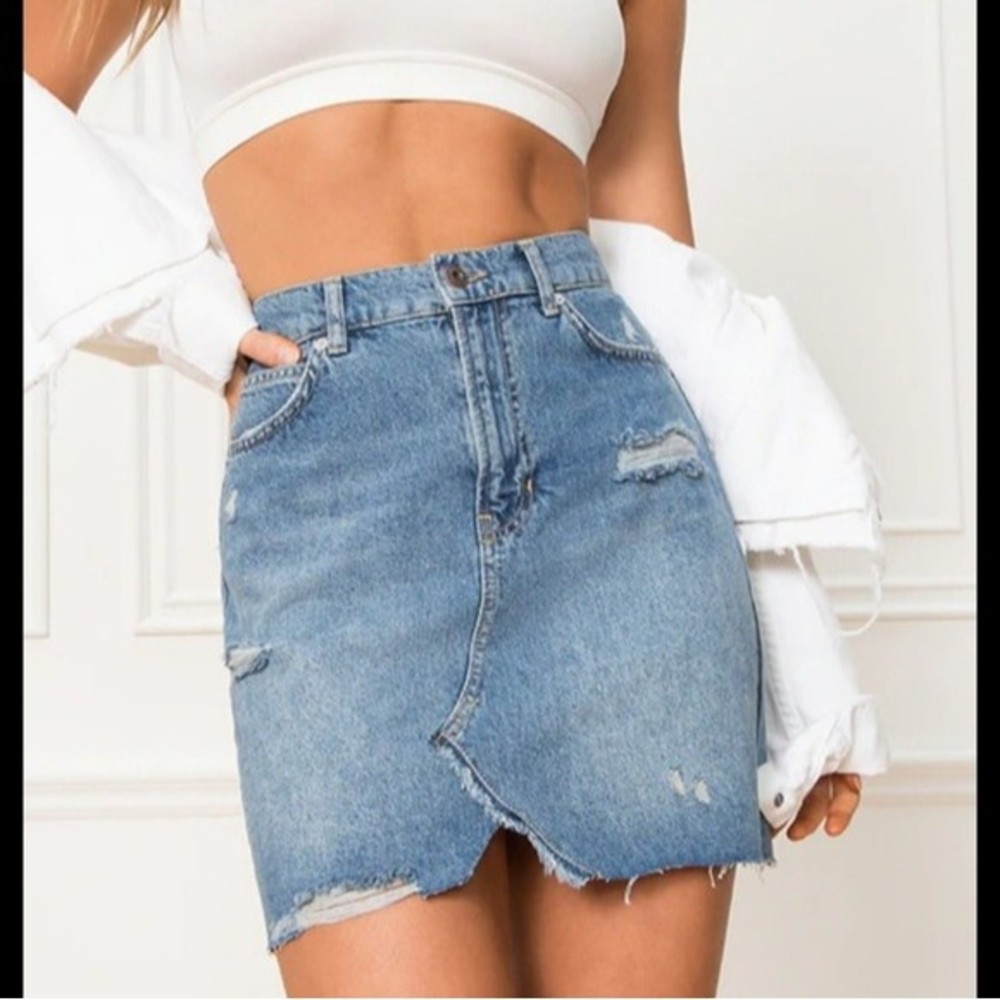 We The Free Hallie Midstone Washed Denim distressed mini front seamSkirt